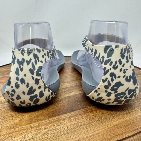 Crocs Sexi Serena Rare Sandal Leopard Flip Flop Thong Slingback Flats Size 10 - Picture 4 of 8